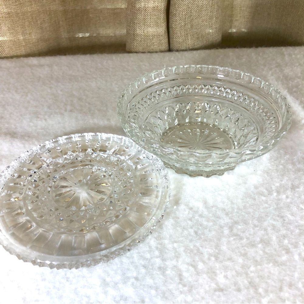 𝅺VINTAGE clear crystal glass candy dish